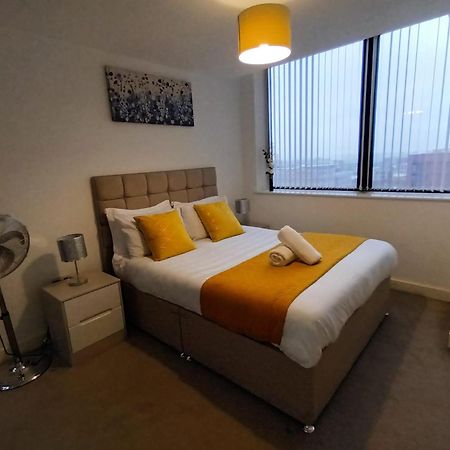 Kcs Broad Street Apartment Бірмінгем Екстер'єр фото
