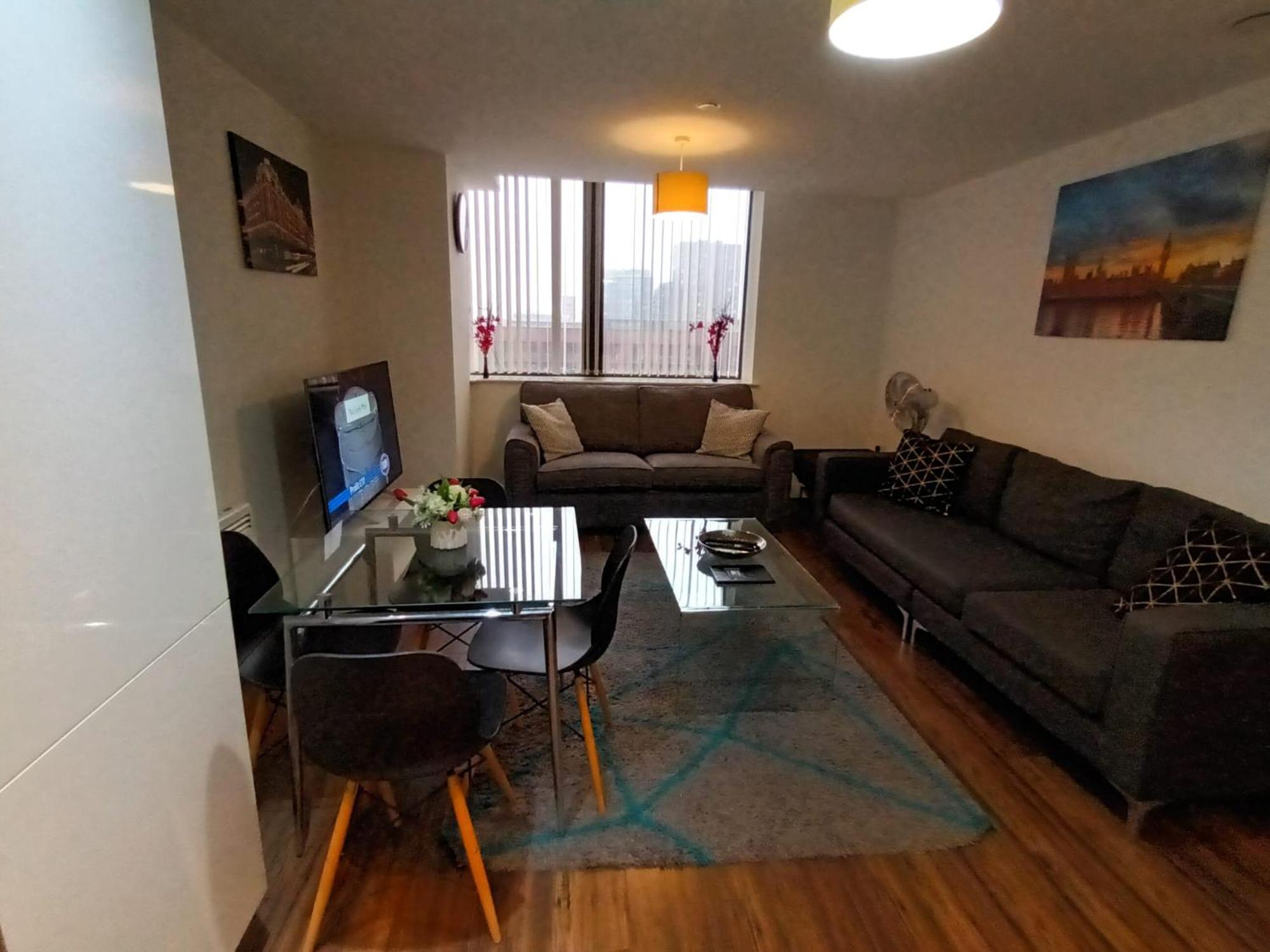Kcs Broad Street Apartment Бірмінгем Екстер'єр фото